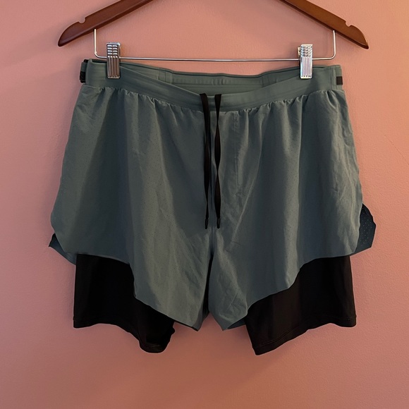 lululemon athletica Other - Lululemon Men’s Running Shorts. 6”. Lined. Green and Black. Almost new.